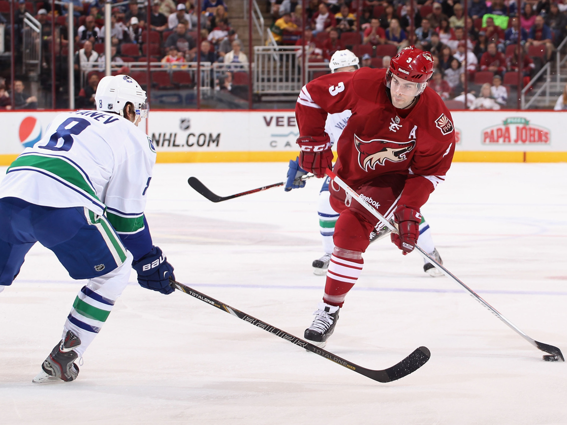 Хоккеист Кейт Яндл