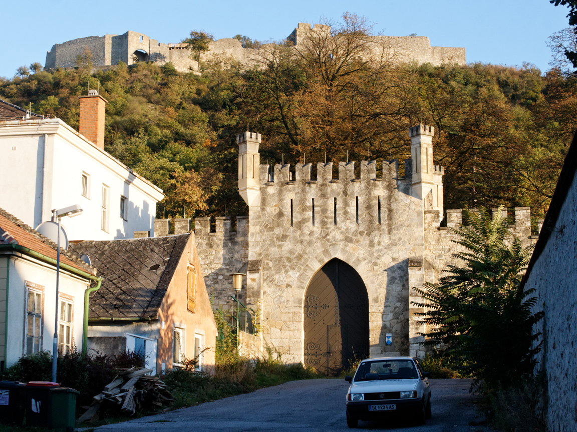 Ворота крепости в городе Гайнберг, Австрия