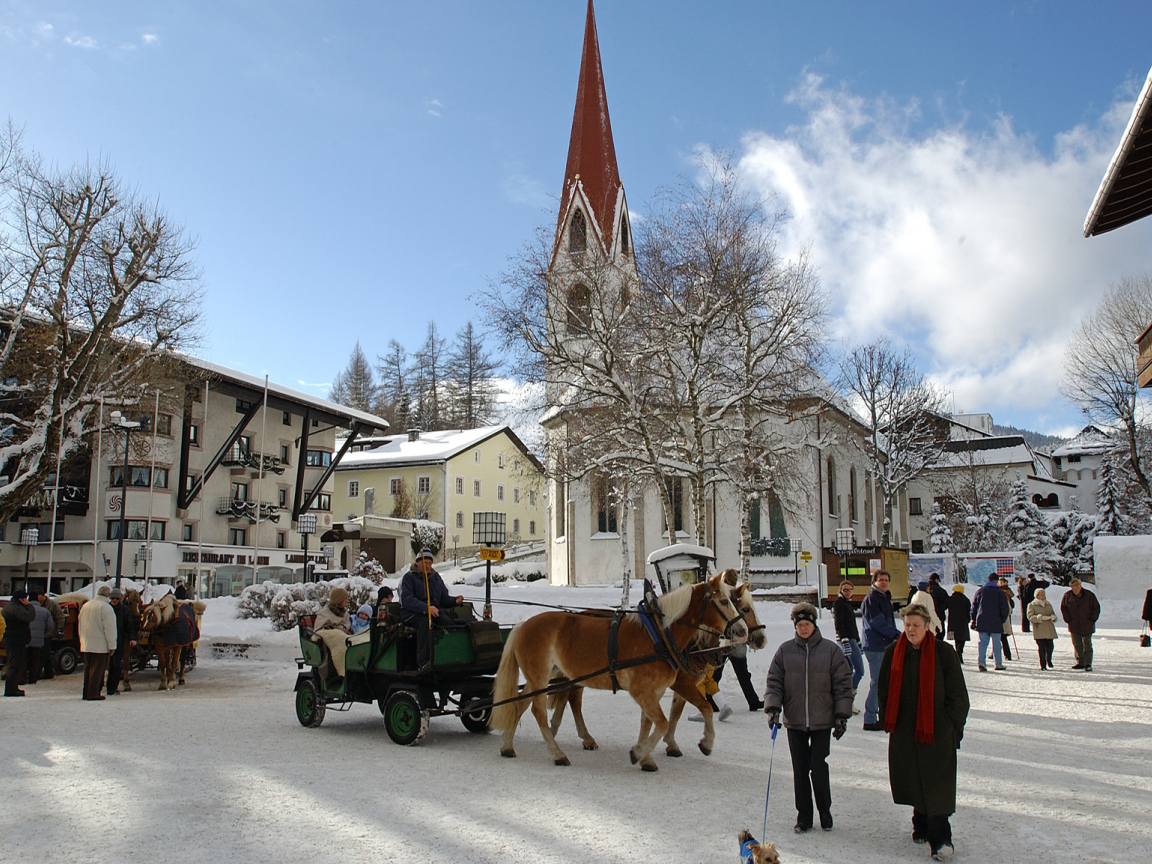 Городская площадь на курорте Зеефельд, Австрия
