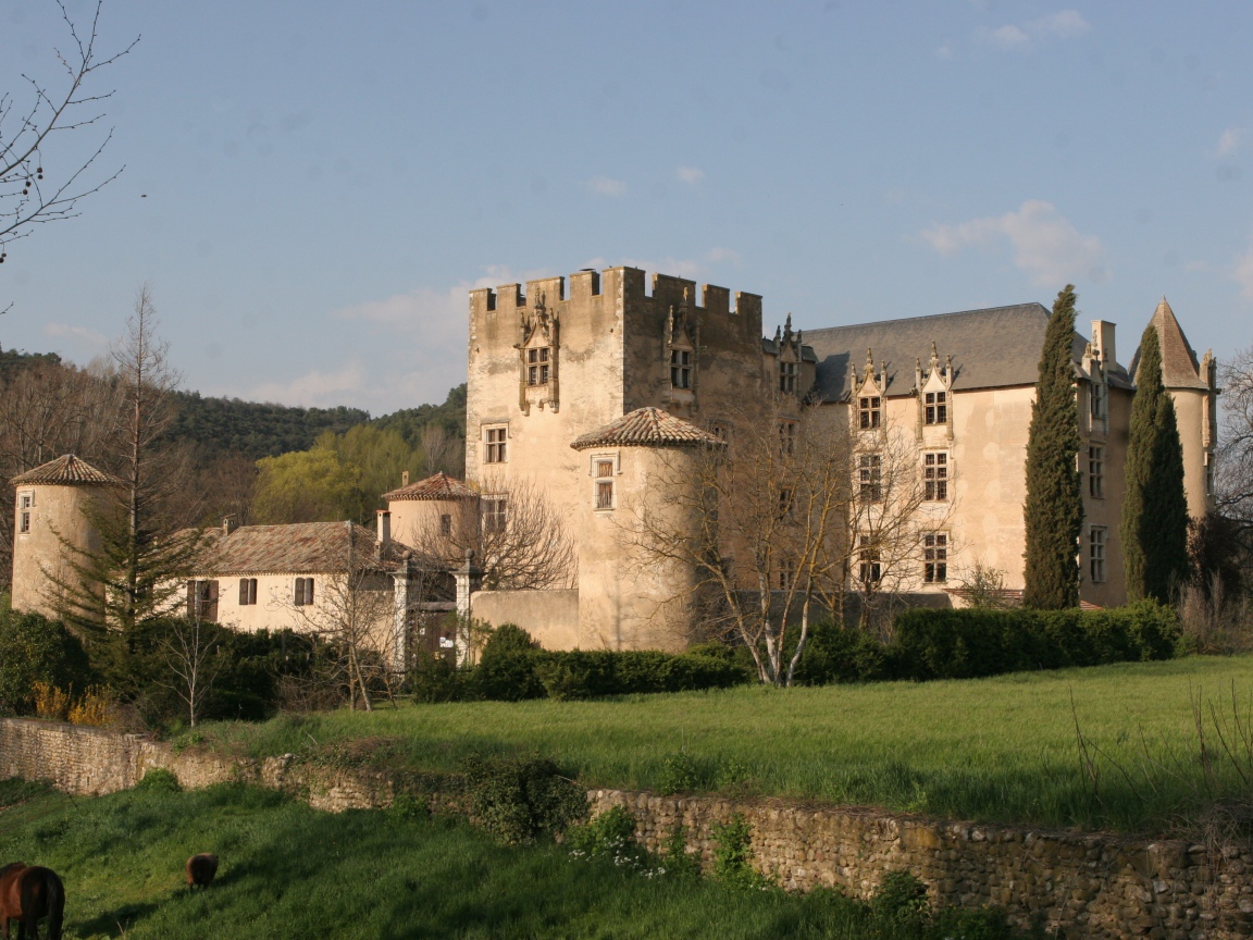 Замок в Провансе, Франция