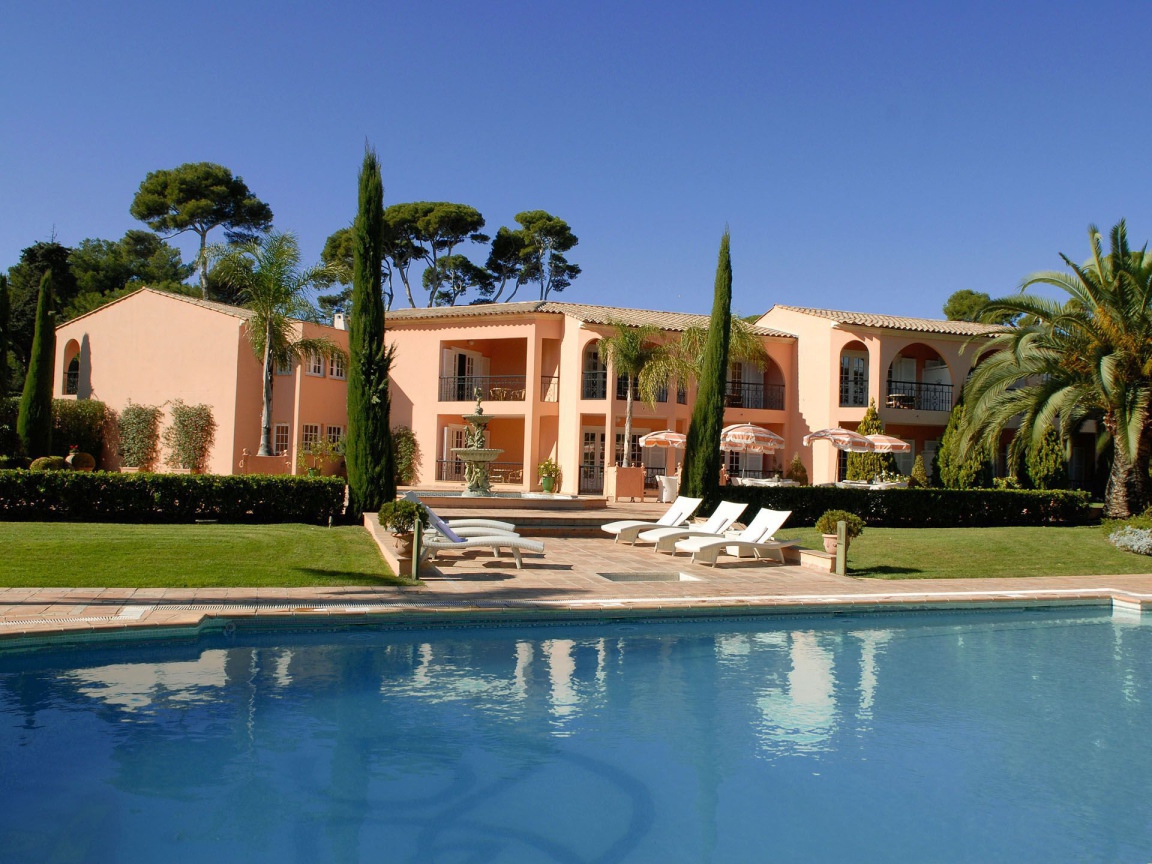 Вилла на курорте Антибы, Франция