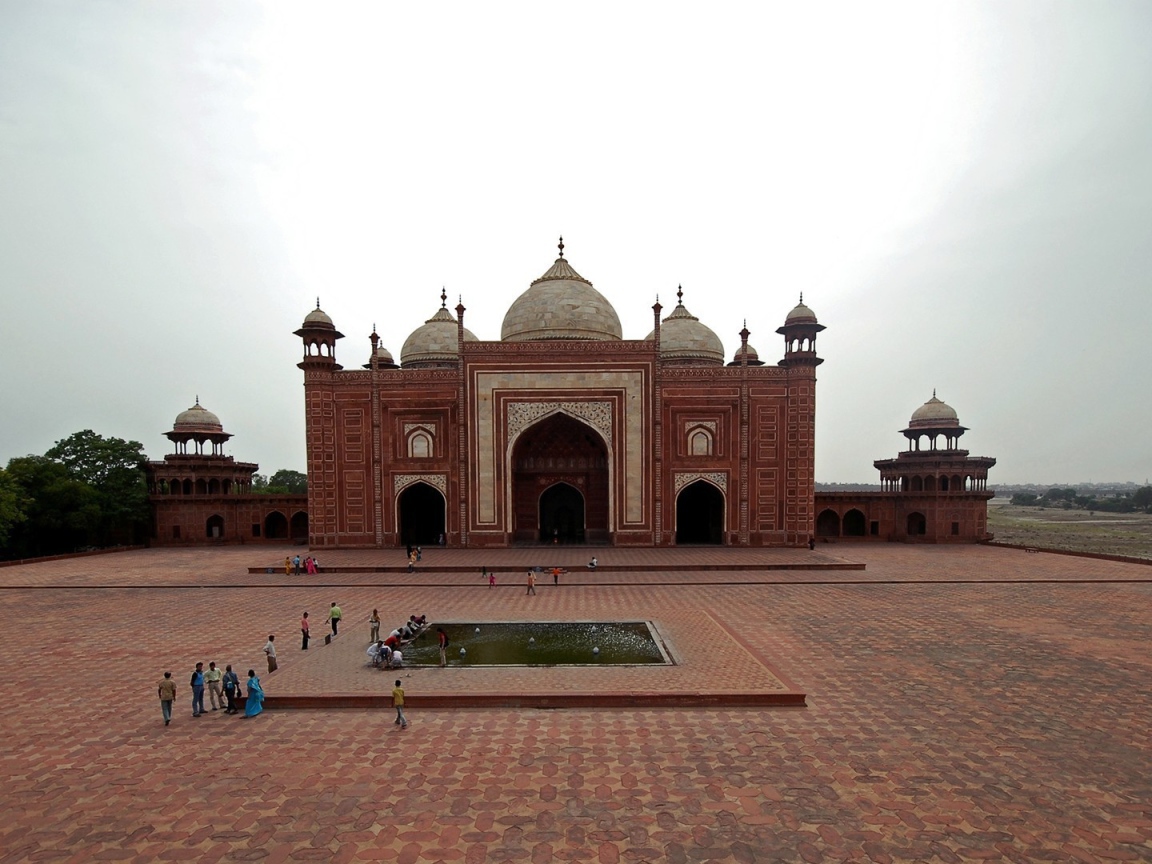 Мечеть в Агре