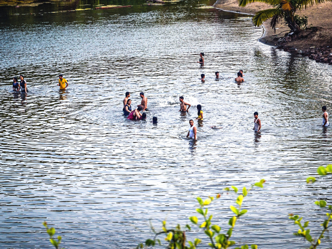 Туристы в Арамболе