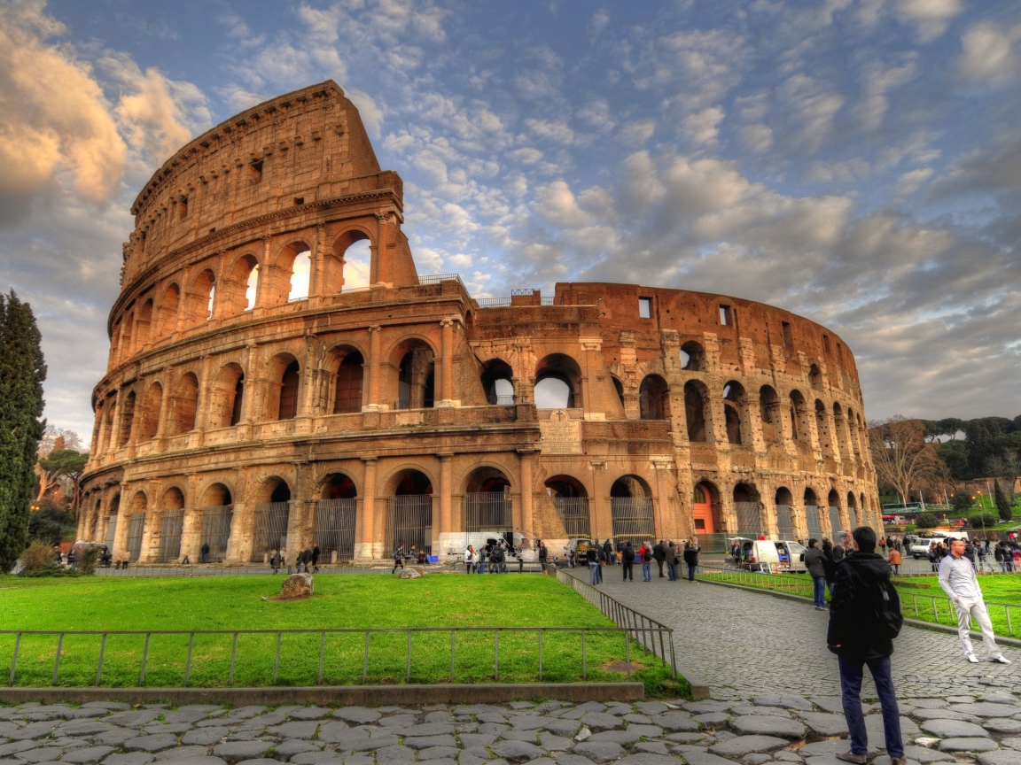 Amazing Colosseum in Rome, Italy