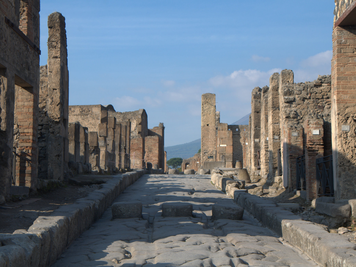 Древняя улица в Помпеях, Италия