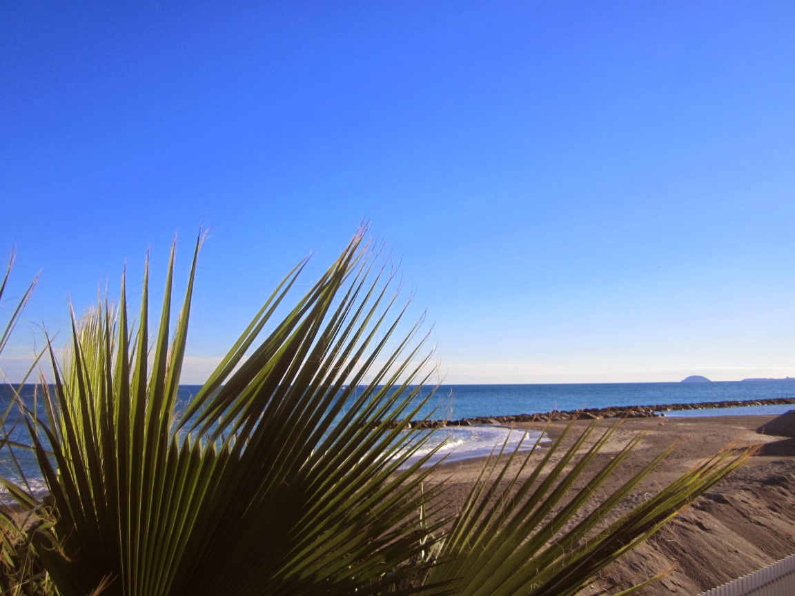 Золотой пляж в Лоано, Италия