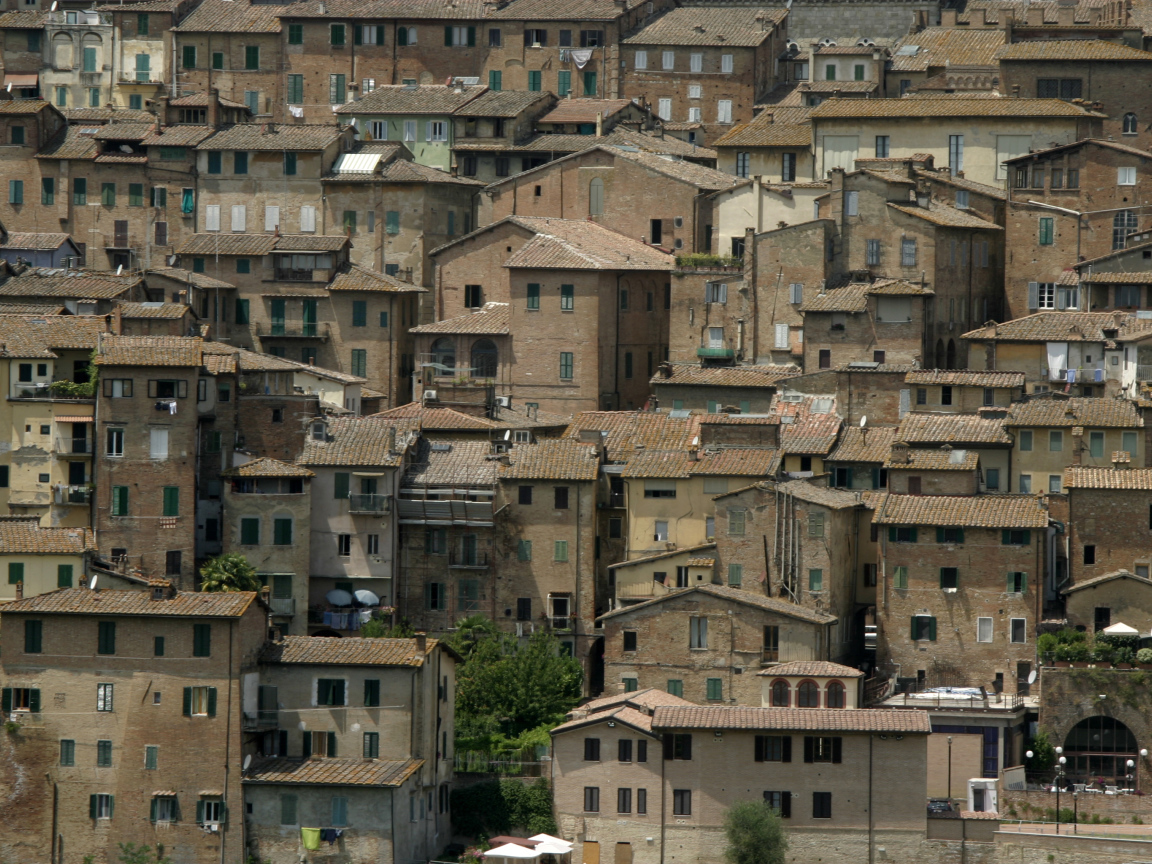 Городские дома в Сиене, Италия