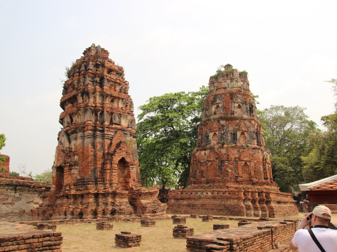 Древний храм на курорте Аютайя, Таиланд
