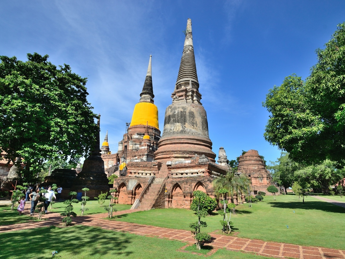 Парк у храма на курорте Аютайя, Таиланд