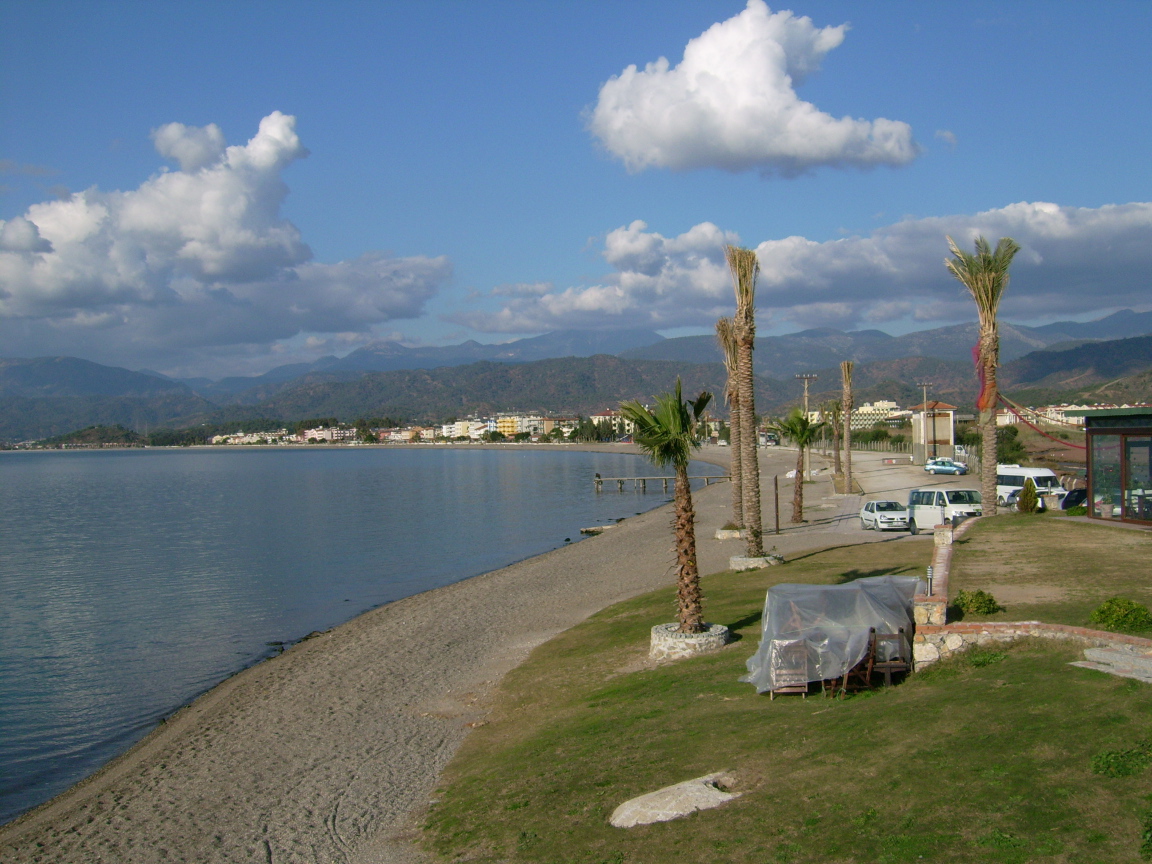 Пляж Чалыш в Фетхие Турция