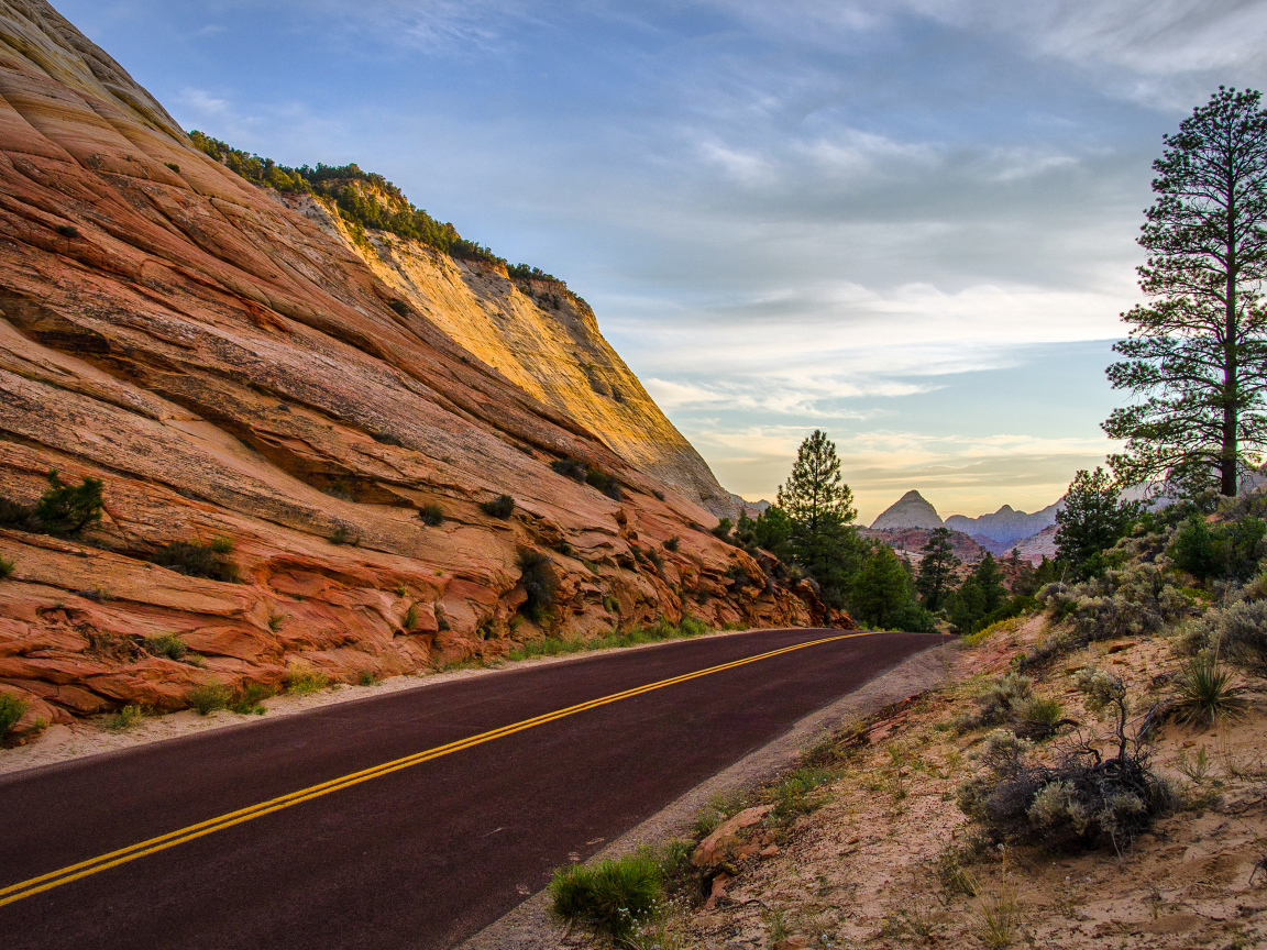 Покидая Национальный парк Зайон, США