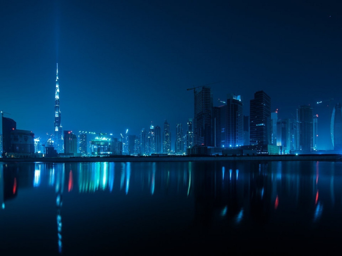 Ночь в Дубаи