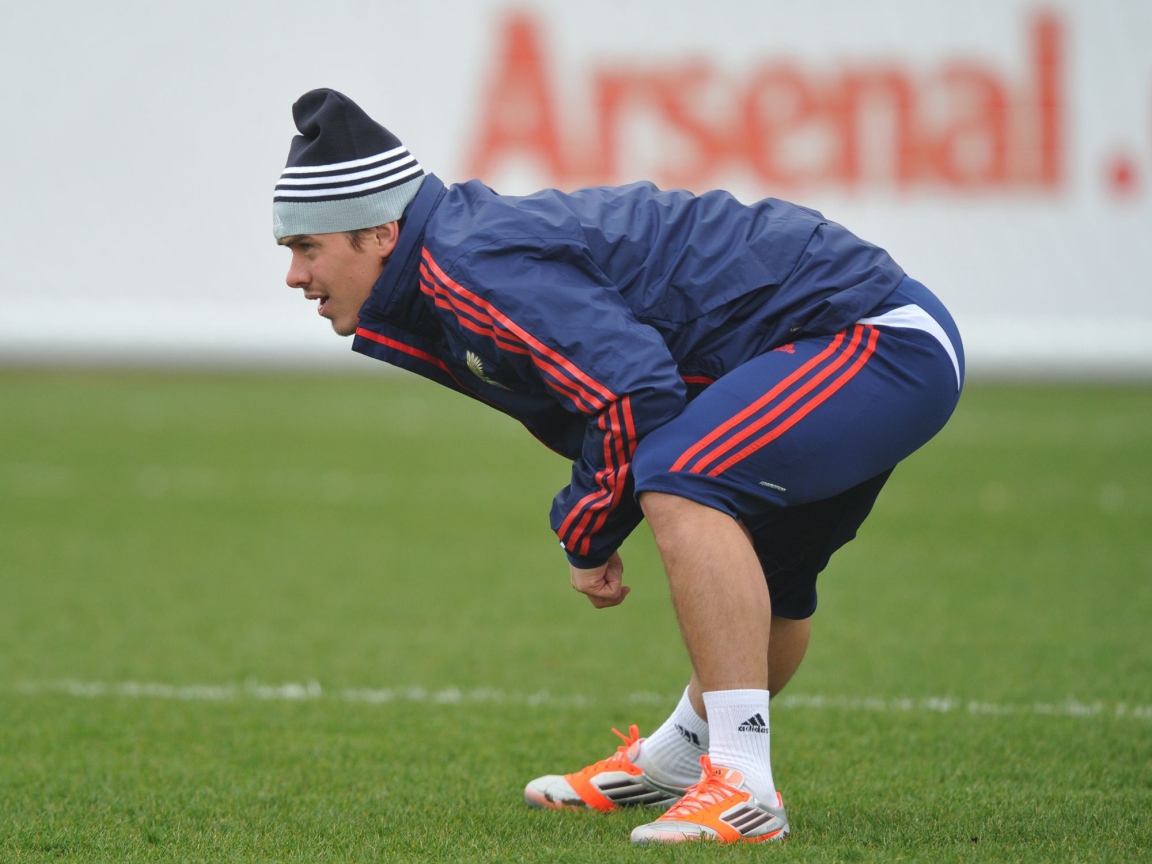 Андрей Ещенко защитник сборной России на разминке