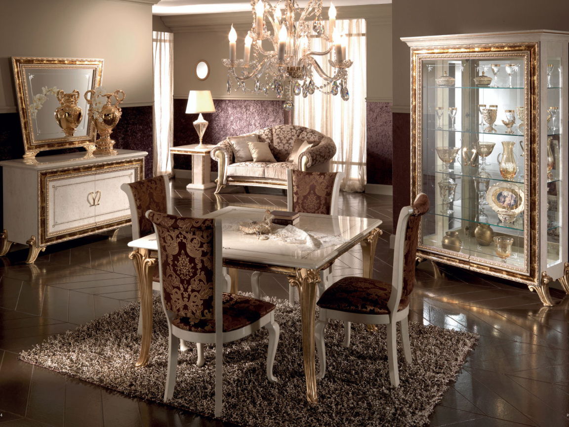 Антикварная мебель для столовой