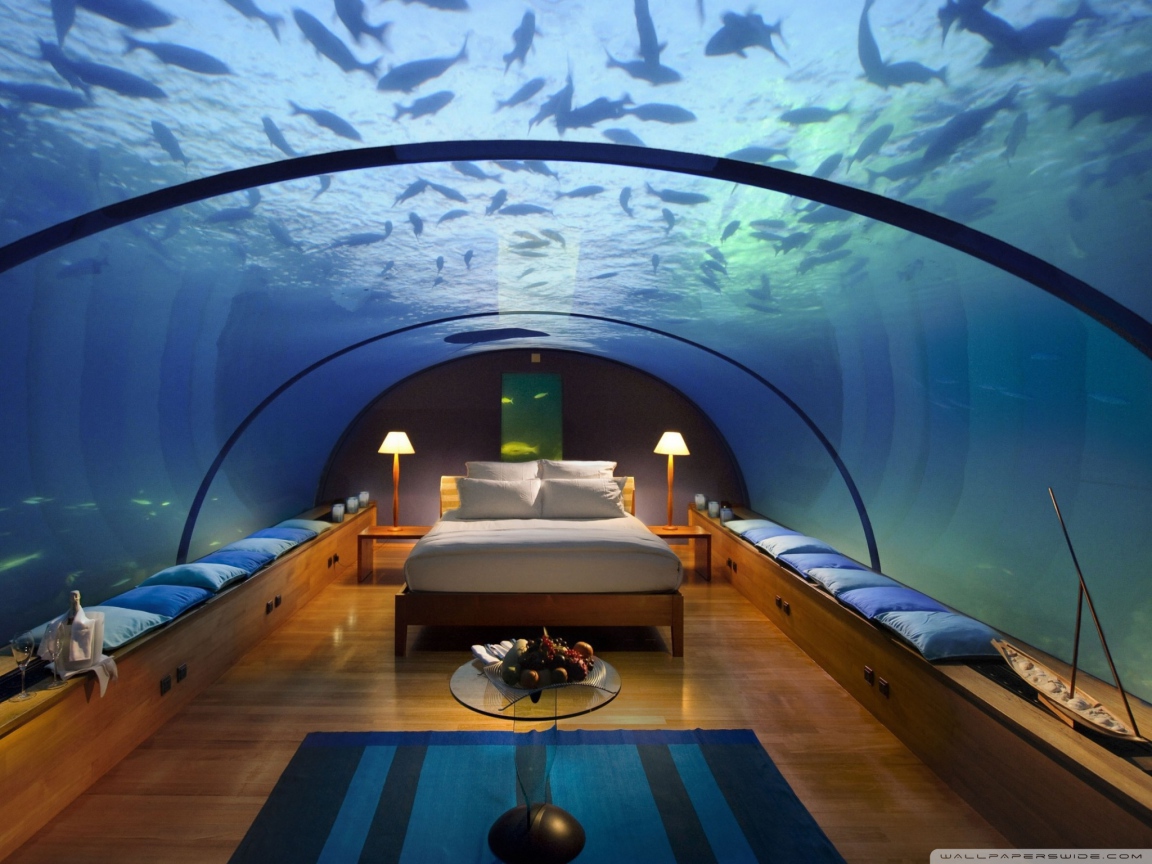 Спальня под водой