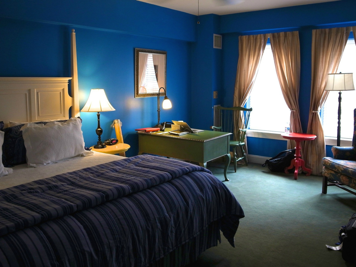 Синяя спальня