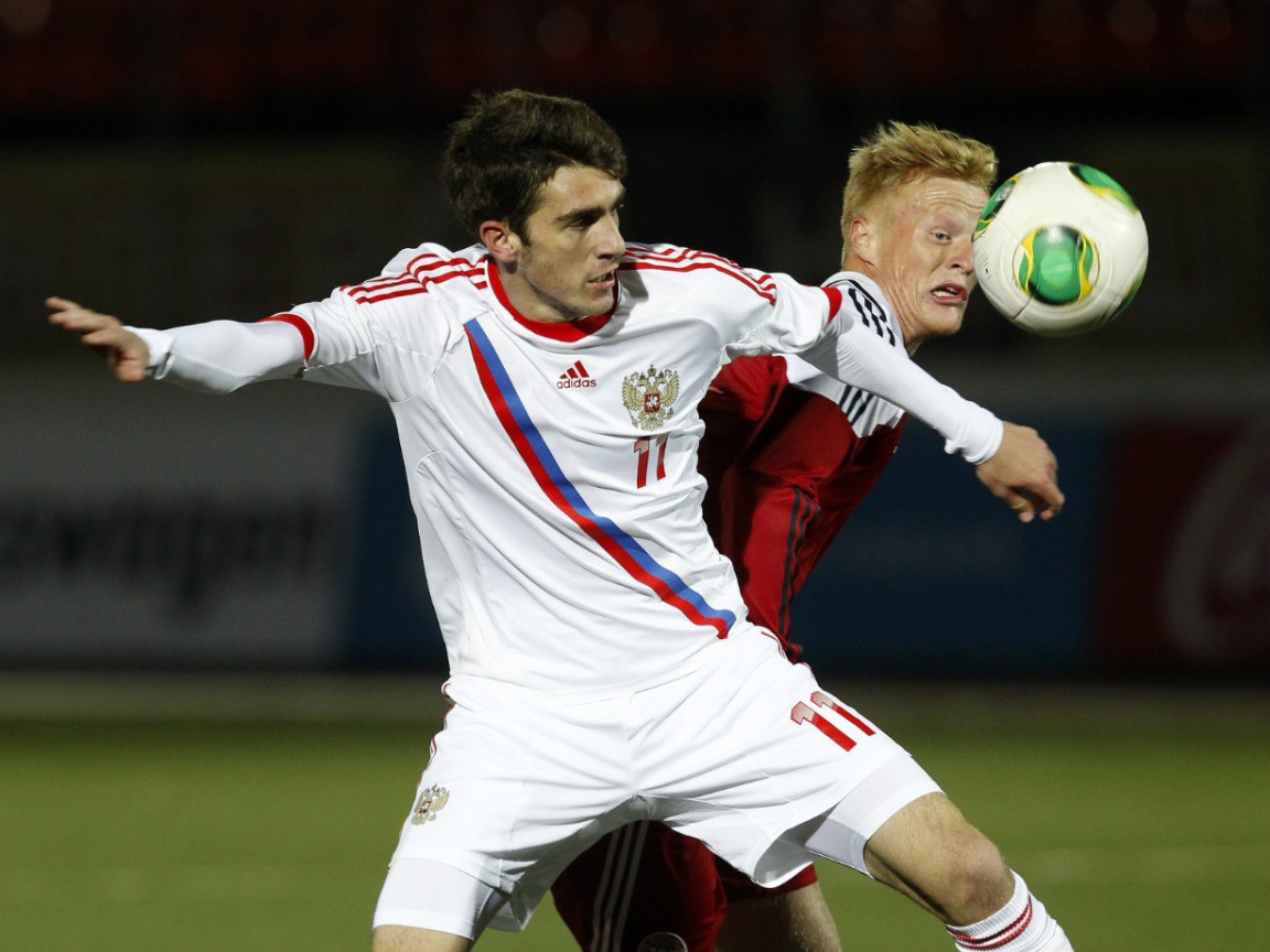 Нападающий ЦСКА Константин Базелюк в игре