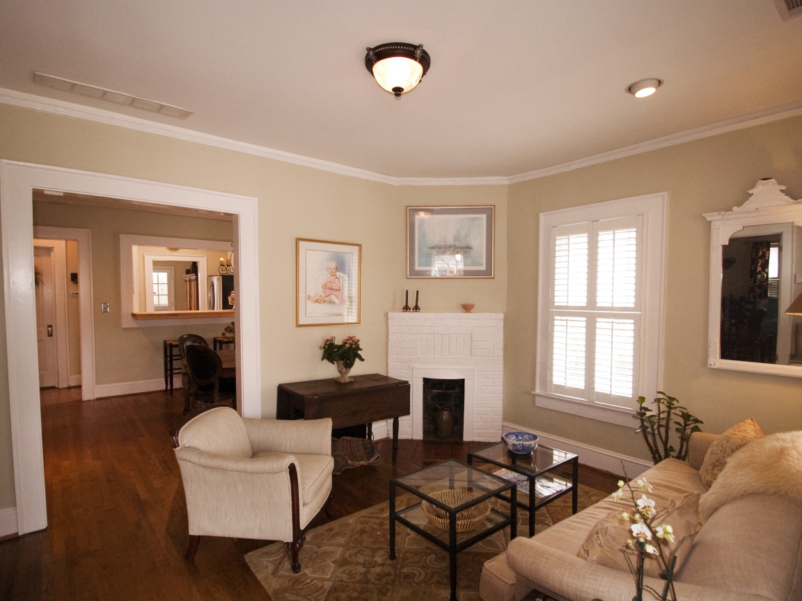 Гостиная комната в доме