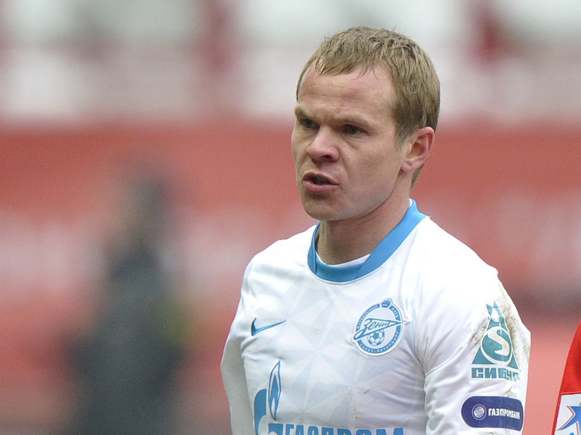 Фото защитника Зенита Анюкова Александра