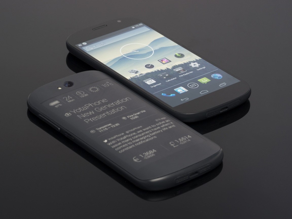 Новый российский смартфон YotaPhone 2