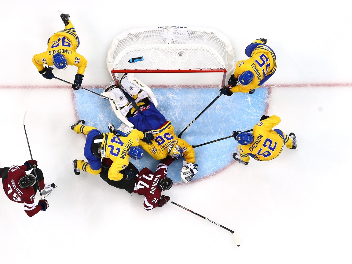 Сочи Хоккей Швеция серебряная медаль