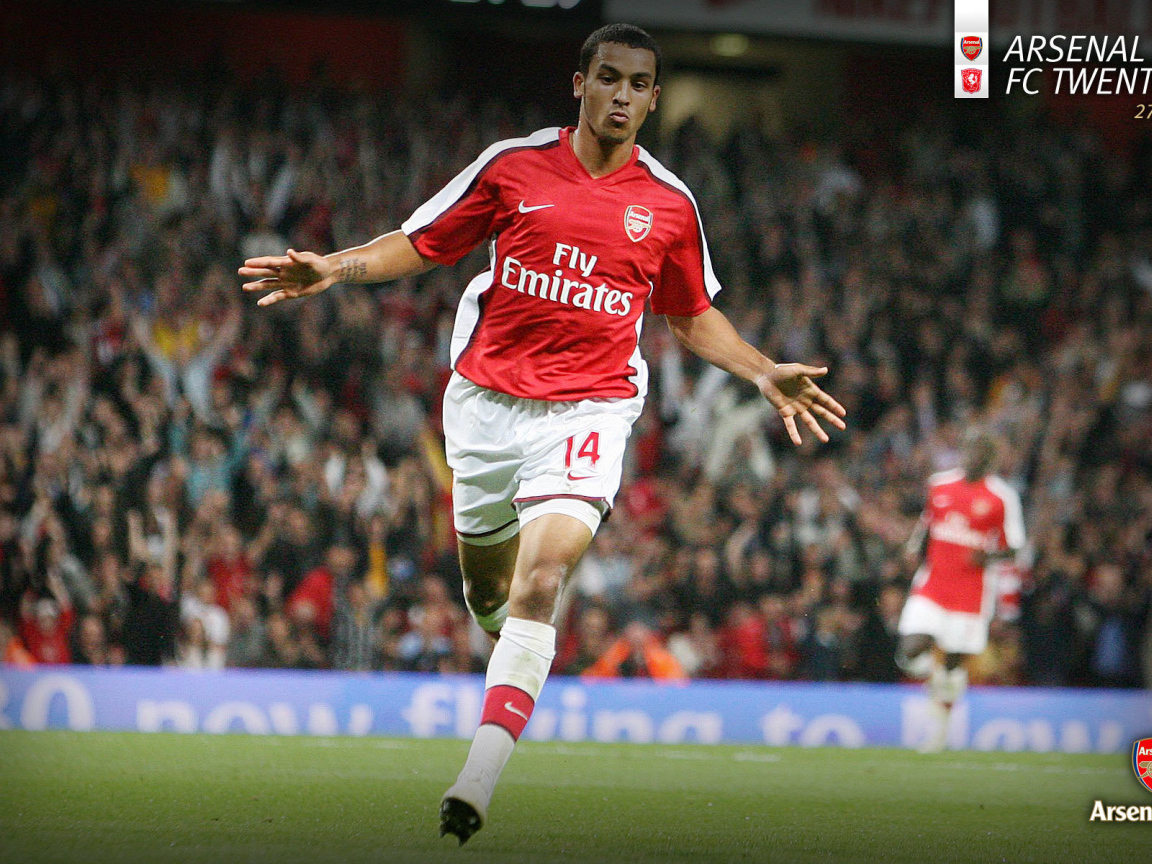 Популярный футбольный клуб Англии Арсенал