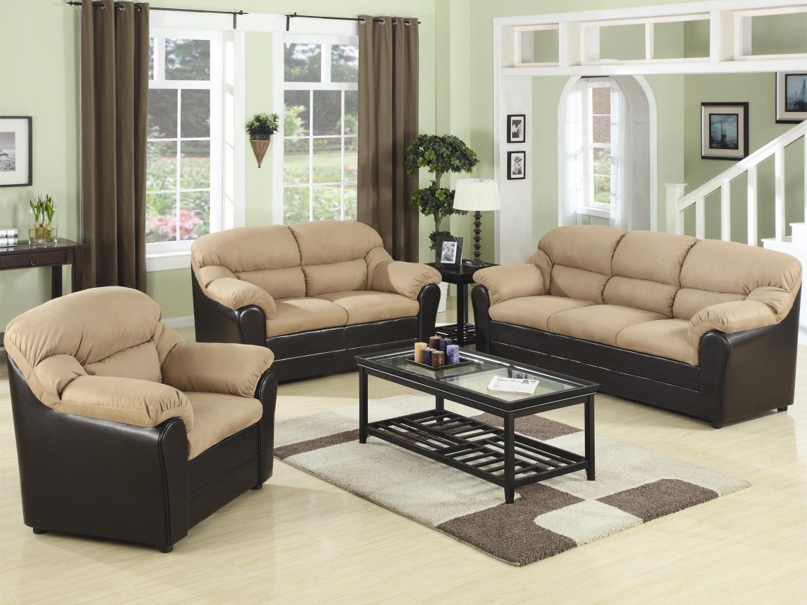 Мягкая мебель в гостиной