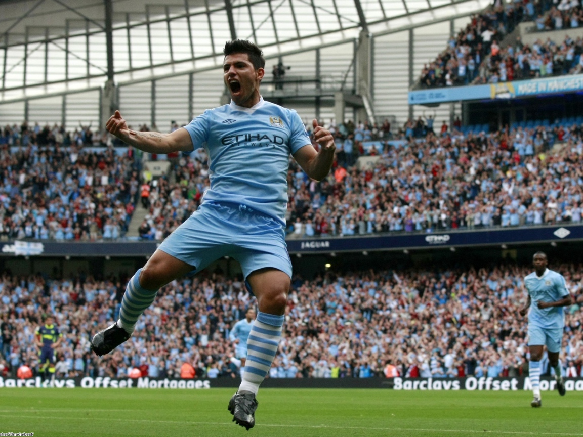 Знаменитая футбольная команда Англии Манчестер Сити