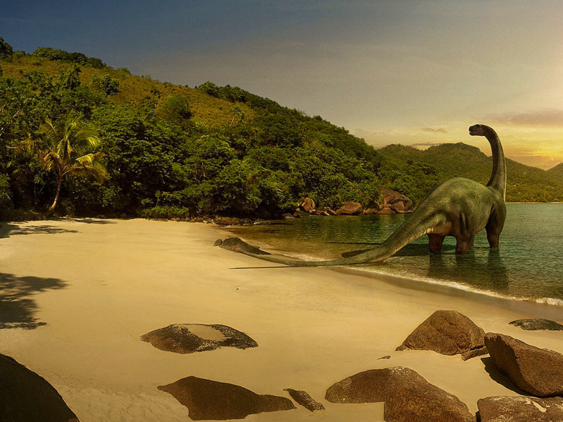 Динозавр стоит в воде