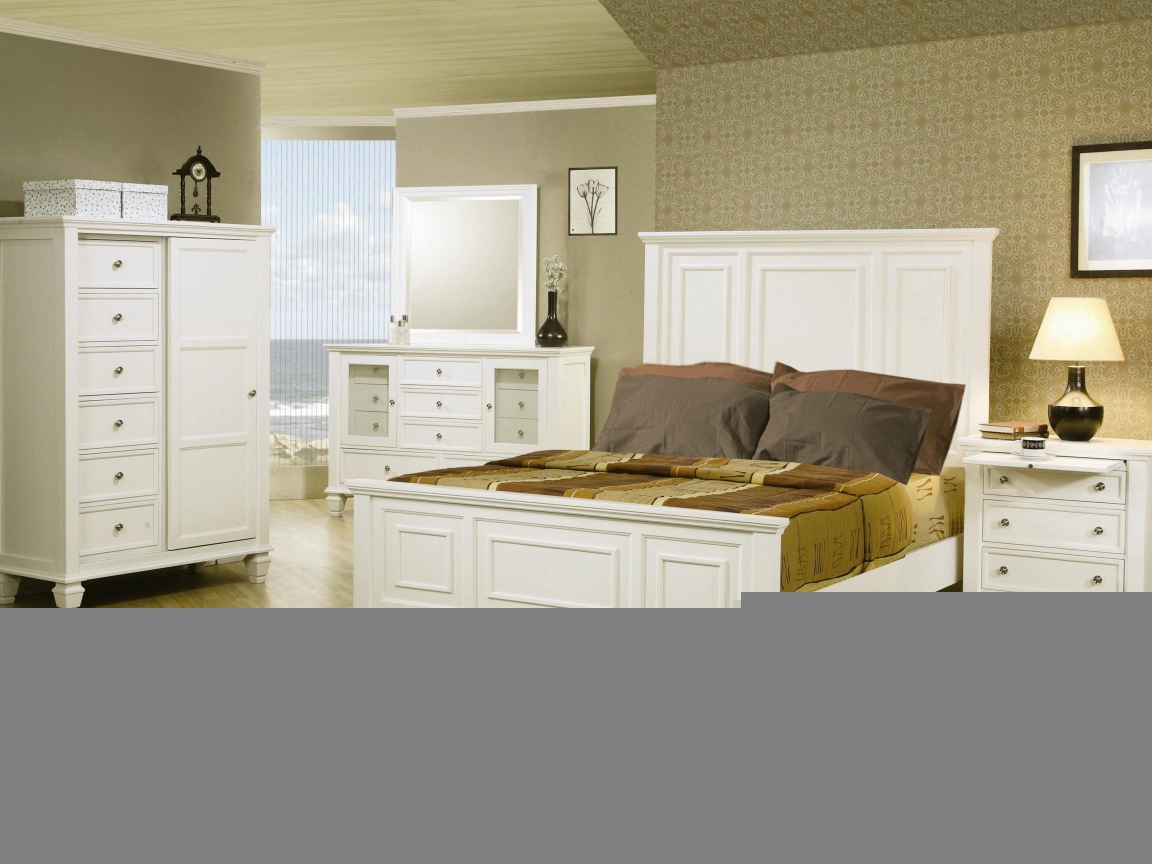 Белая мебель в спальне