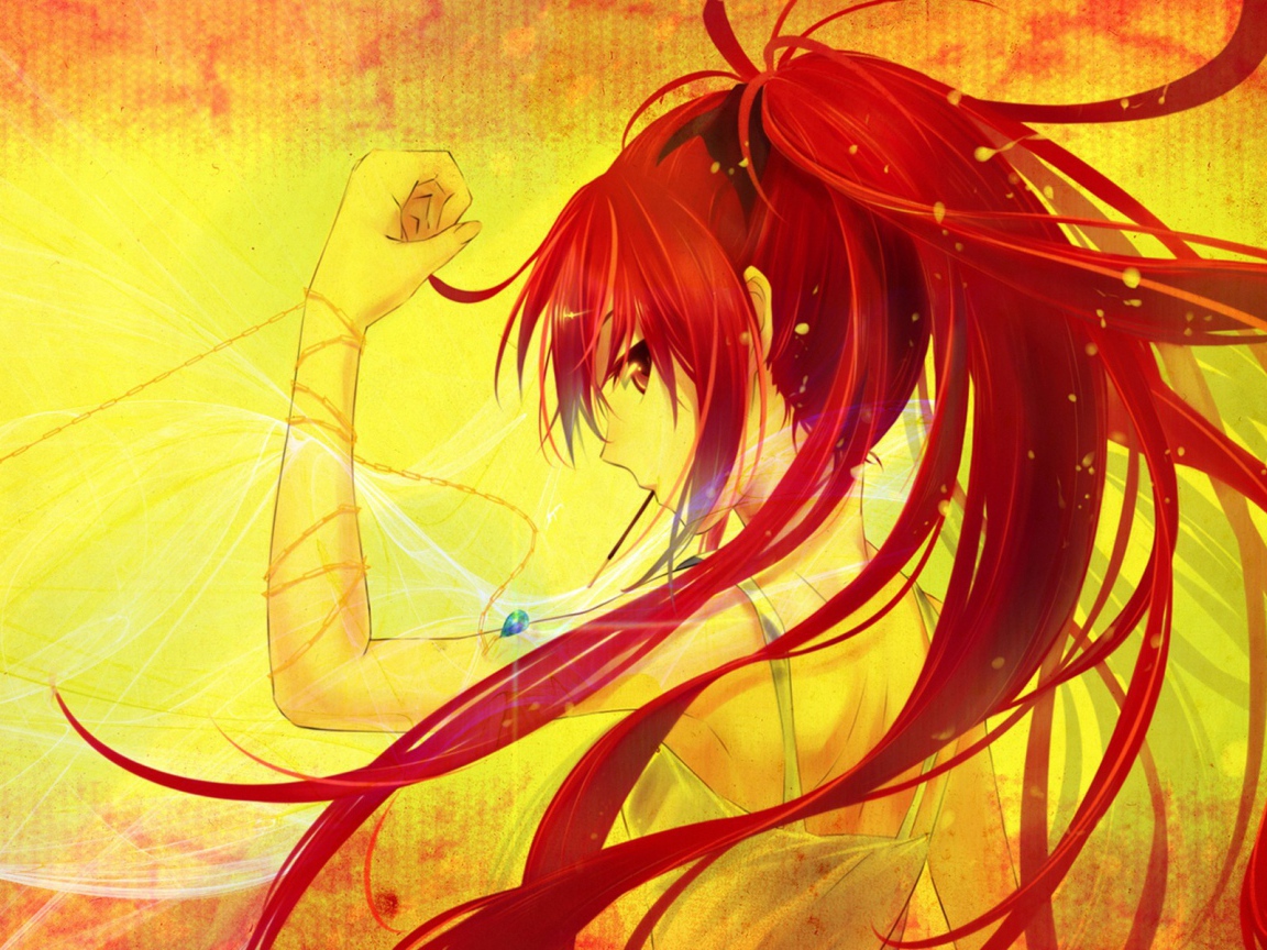 Могучая красноволосая девушка аниме