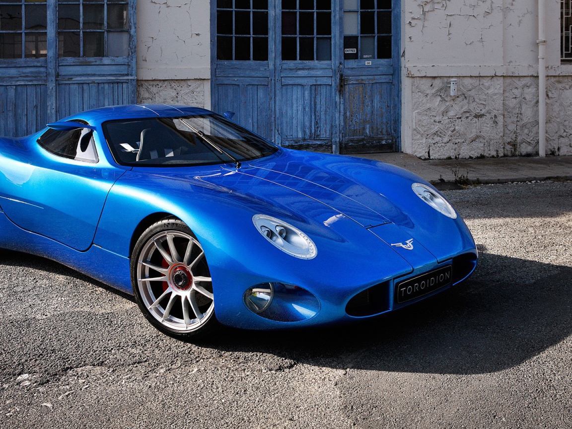 Синий автомобиль Toroidion 1MW