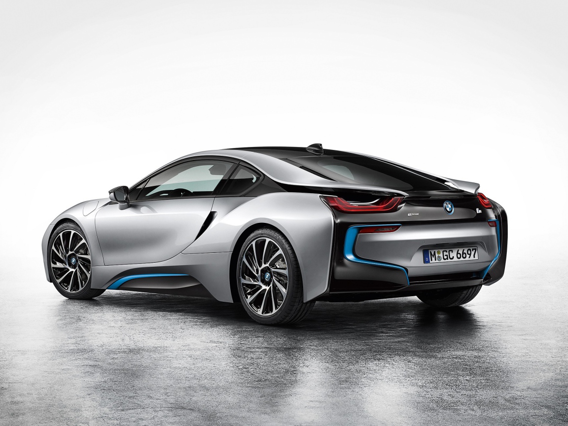Новая модель BMW i8