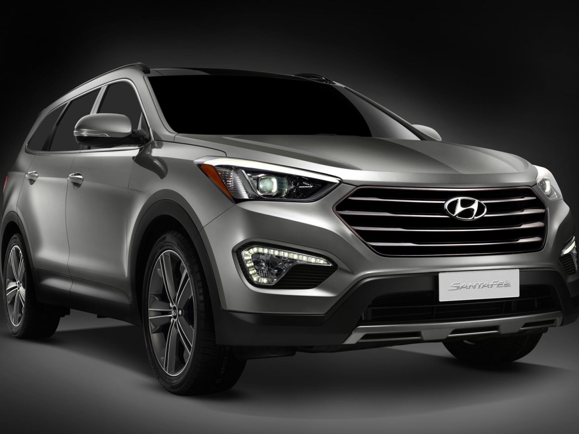 Новый автомобиль Hyundai Santa-Fe