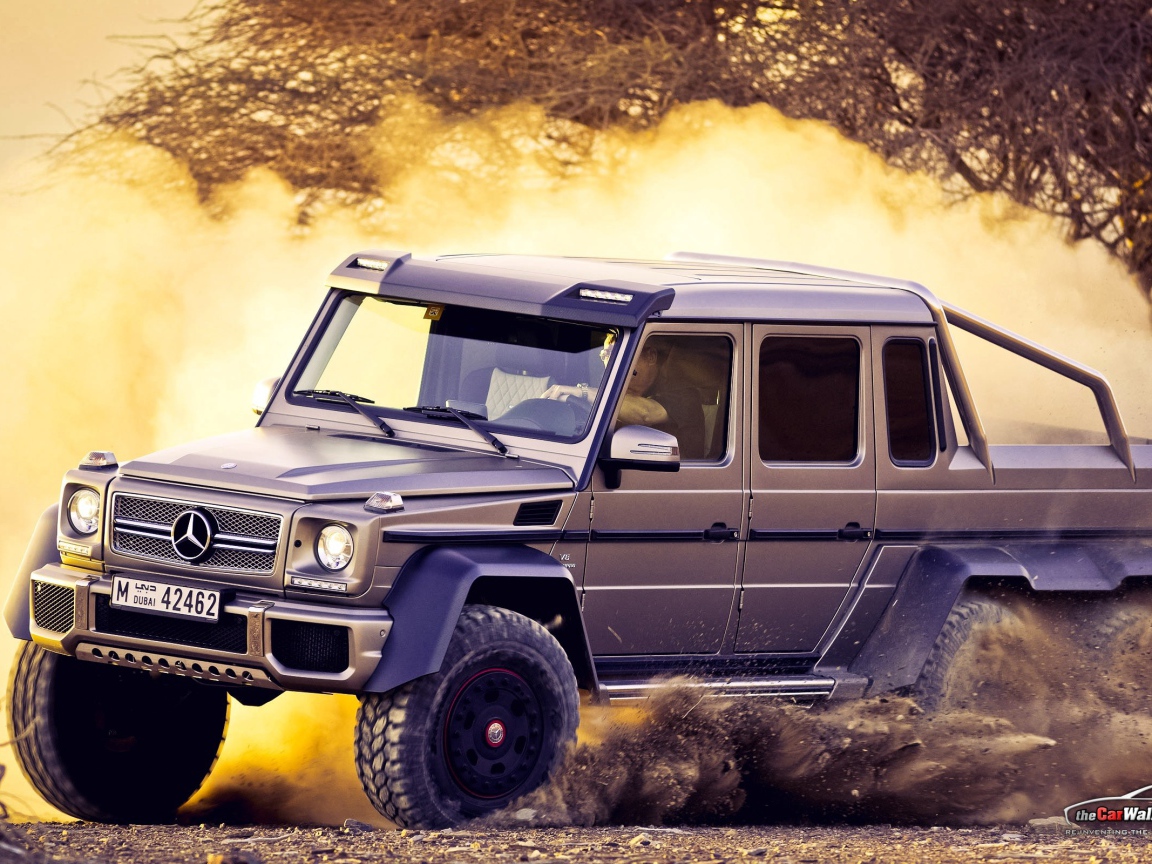 Мощный внедорожник Мерседес Gelenvagen