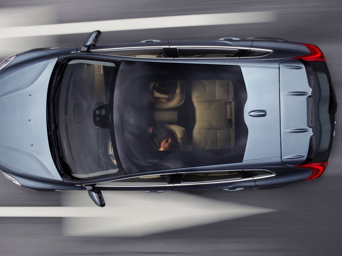 Volvo с прозрачной крышей