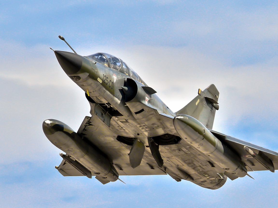 Самолет с бомбами