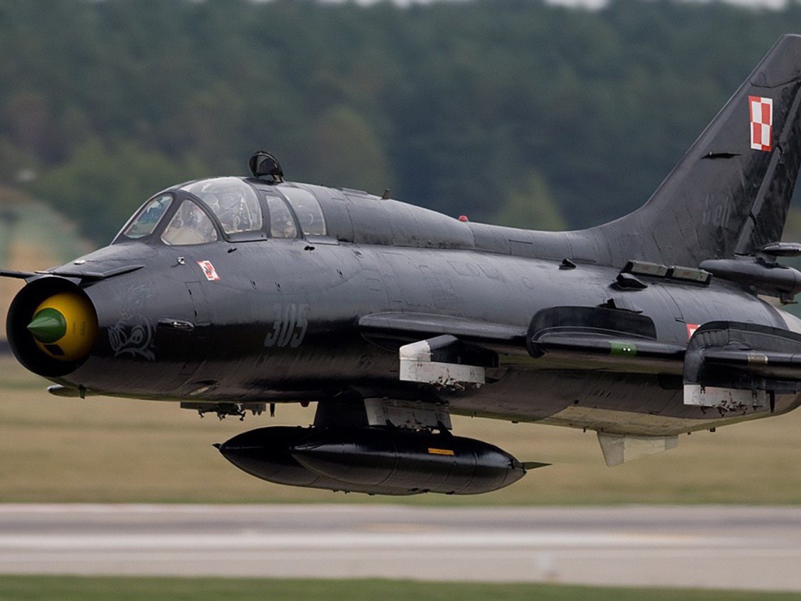 Черный самолет в Польских ВВС