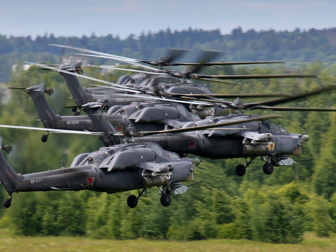 Звено вертолетов МИ-28