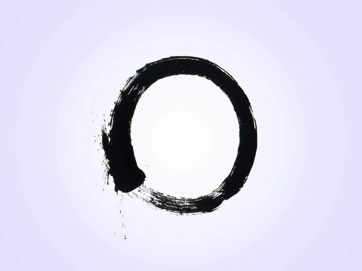 Черный круг на белом фоне