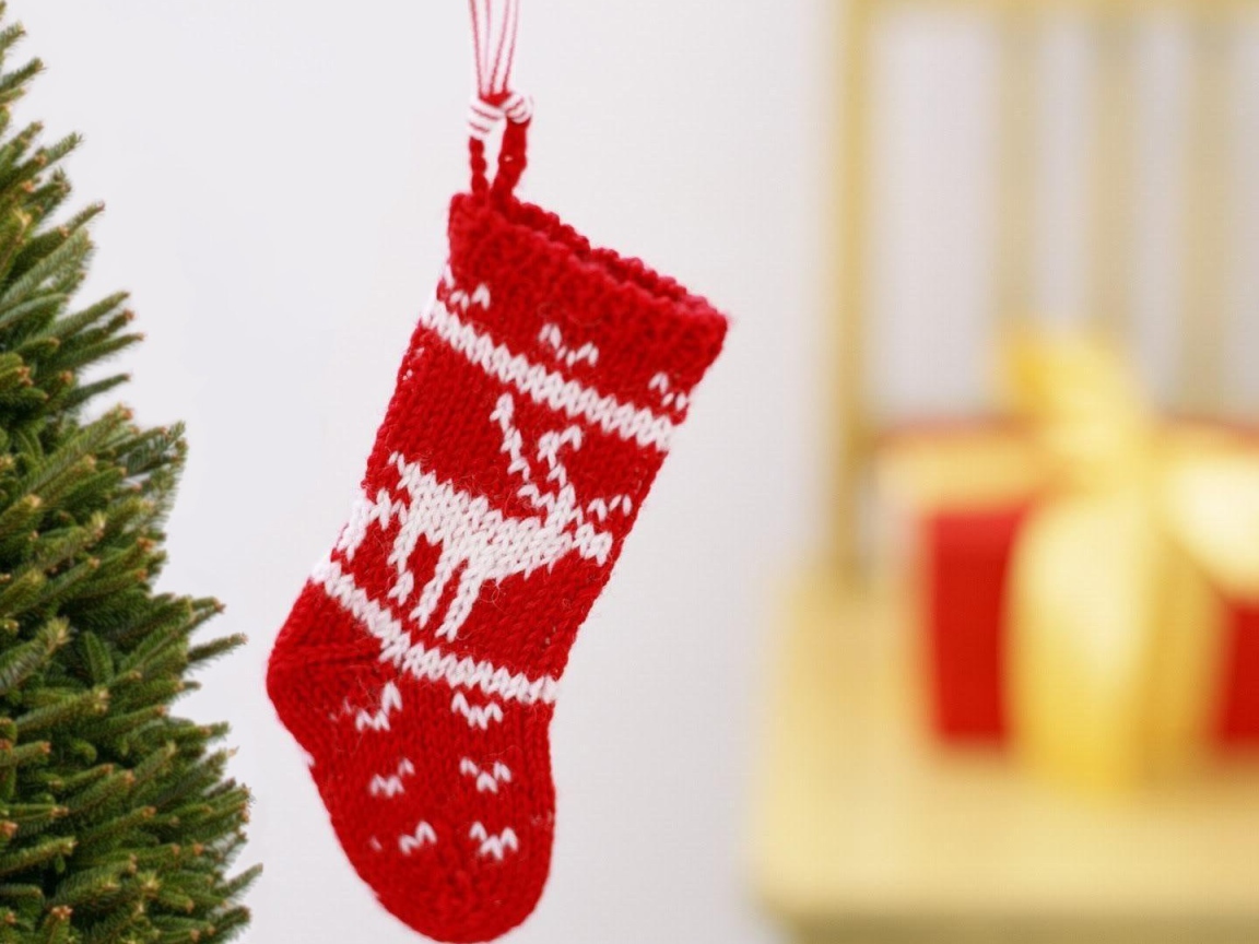 Вязаный носок