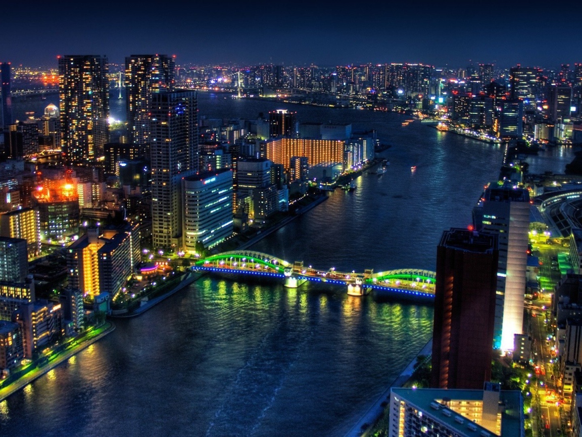 Ночной мост в Токио