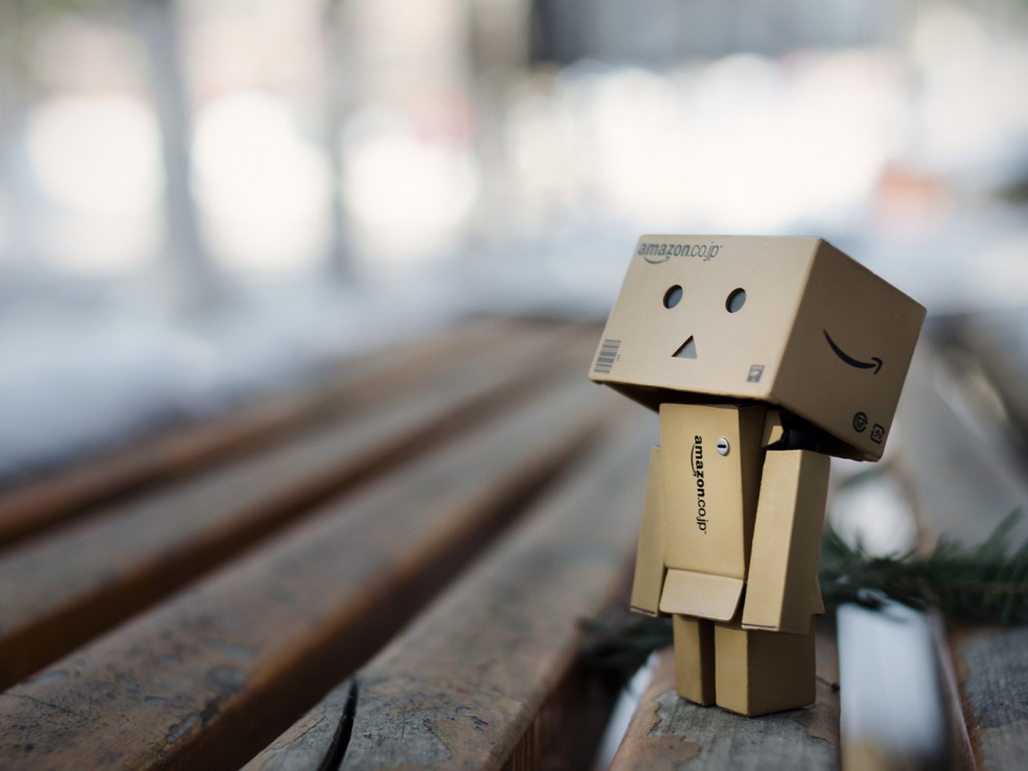 Картонный человечек от Амазон Ком
