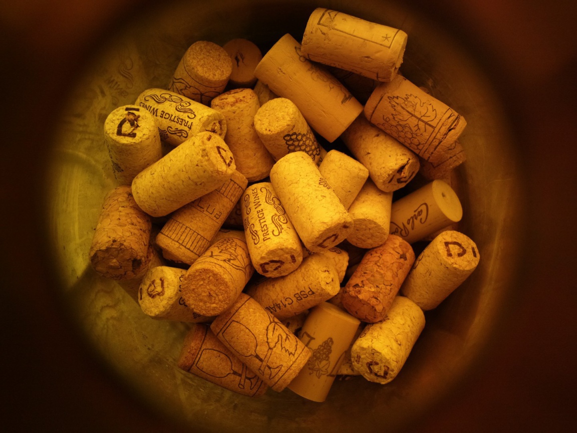 Пробки от бутылок вина
