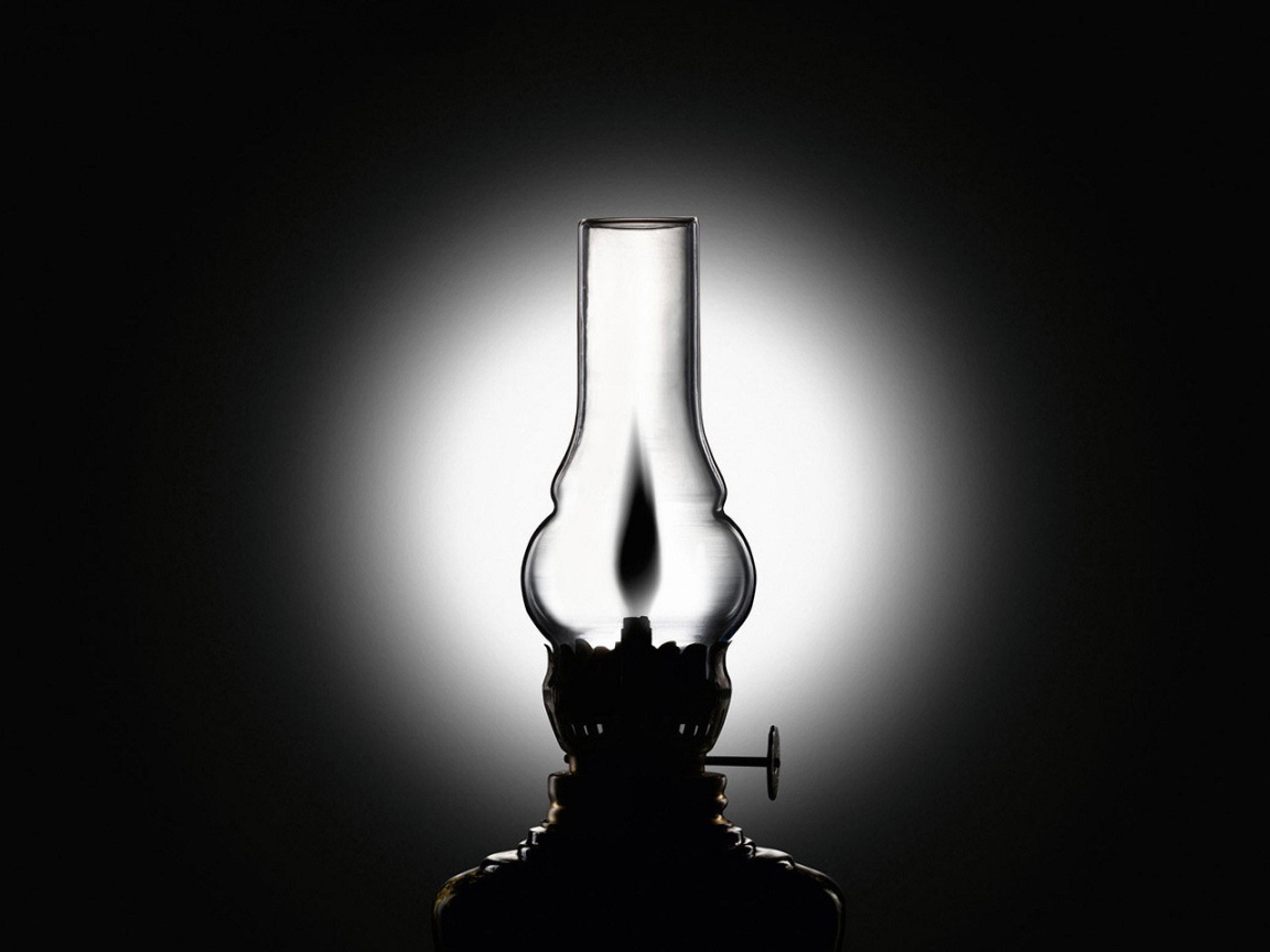 Керосиновая лампа