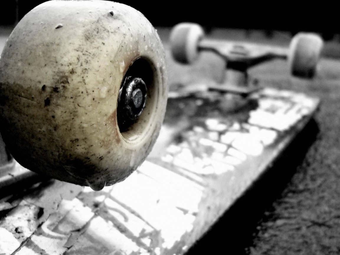 Перевернутый скейтборд