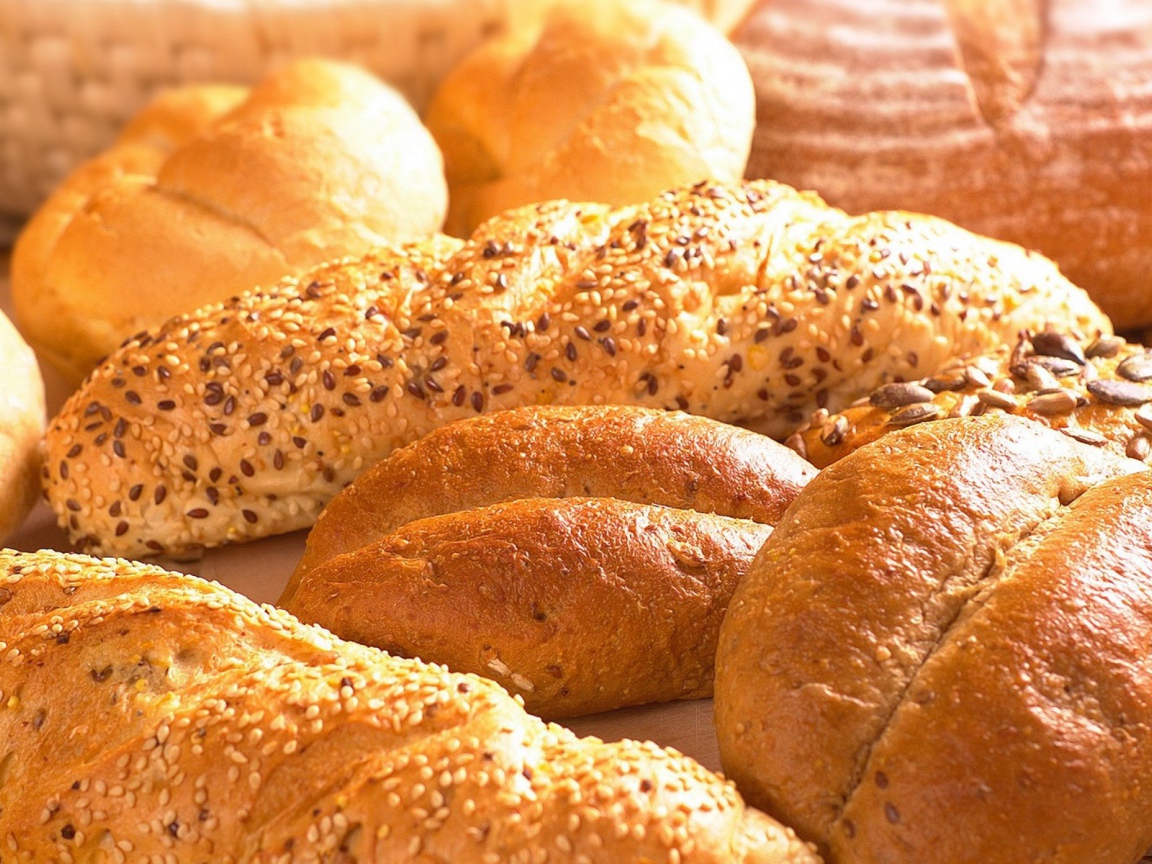 Аппетитные булочки с кунжутом