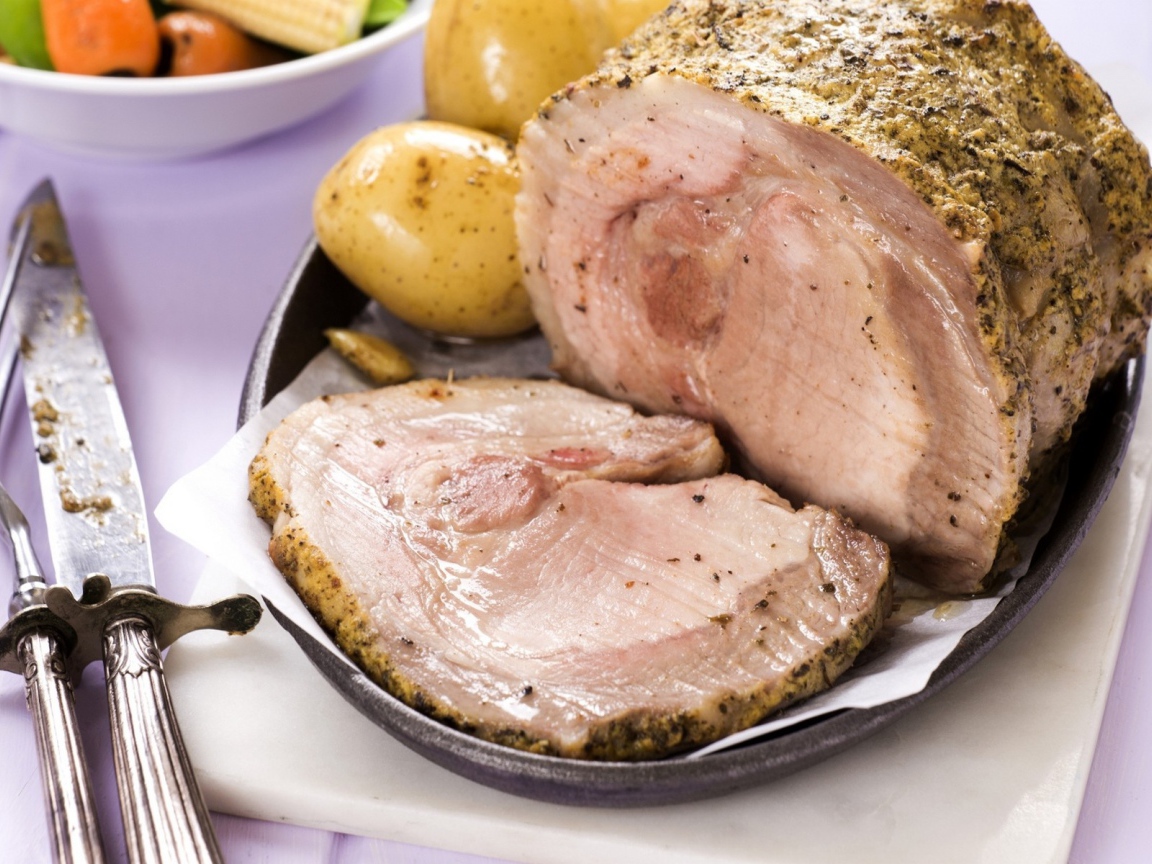 Запеченное с пряностями мясо