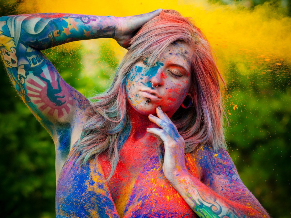 Рисунки на теле девушки, бодиарт