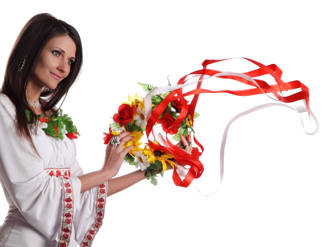 Девушка в традиционном польском наряде